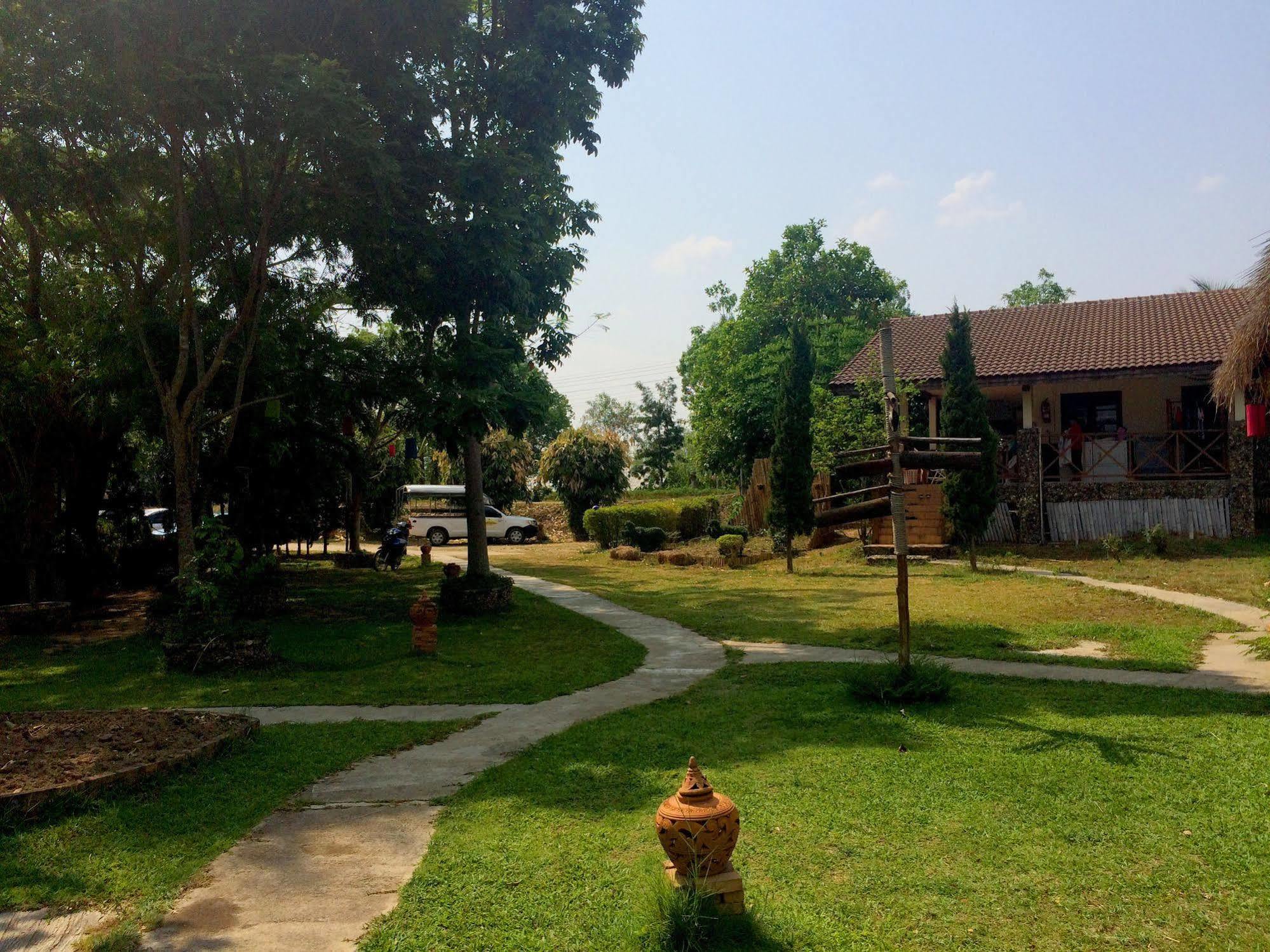 The Countryside Pai Exterior foto